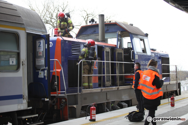 8/11 Pożar lokomotywy na przystanku kolejowym Gorzów Wielkopolski Wschodni