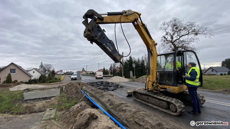 3/7 Zamknięty most w Łupowie. Ruszyły prace