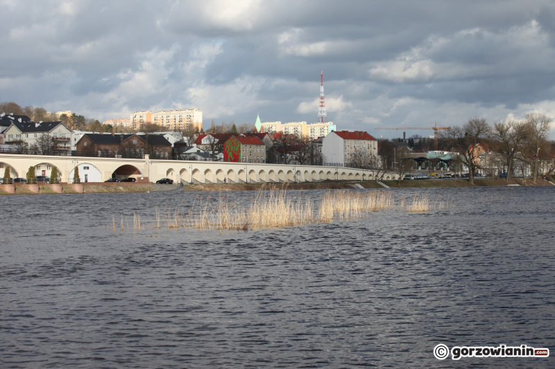 3/14 Stan alarmowy na rzece Warcie przekroczony