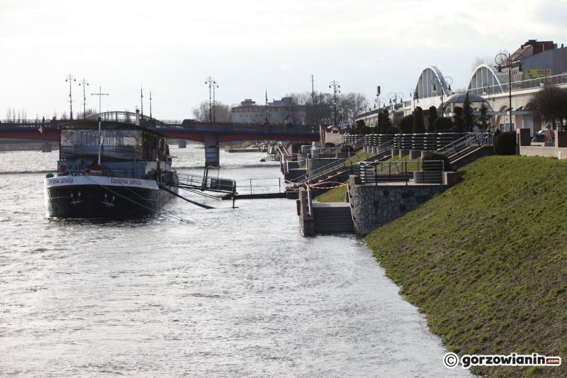 11/14 Stan alarmowy na rzece Warcie przekroczony