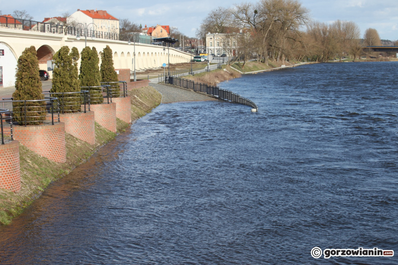 12/14 Stan alarmowy na rzece Warcie przekroczony