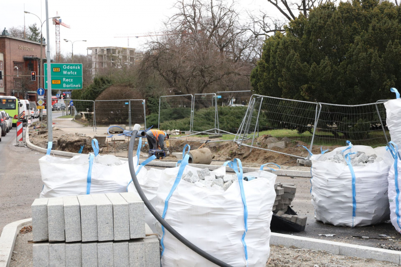 6/12 Przebudowa ul. Chrobrego - luty 2022