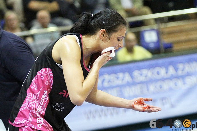 16/48 KSSSE AZS PWSZ Gorzów - Artego Bydgoszcz 67:57