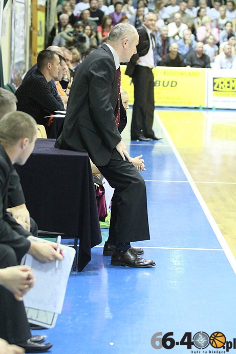 33/48 KSSSE AZS PWSZ Gorzów - Artego Bydgoszcz 67:57