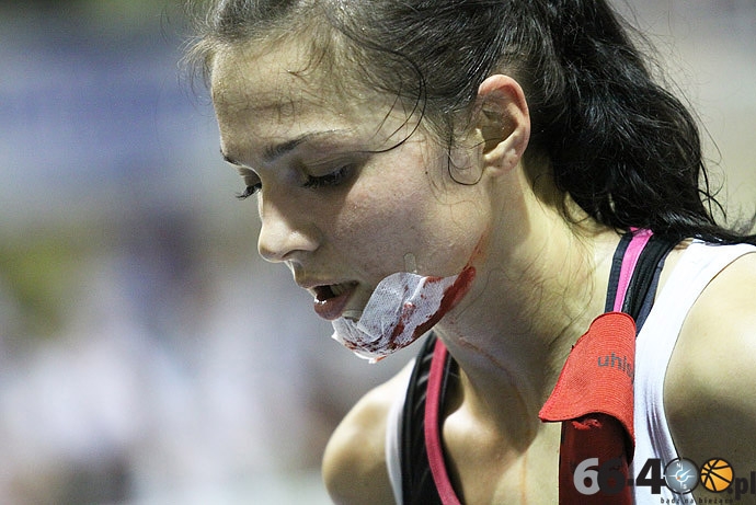 36/48 KSSSE AZS PWSZ Gorzów - Artego Bydgoszcz 67:57