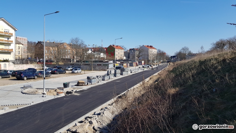 7/15 Budowa nowego odcinka ul. Spichrzowej - marzec 2022