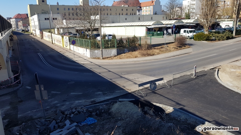 8/15 Budowa nowego odcinka ul. Spichrzowej - marzec 2022