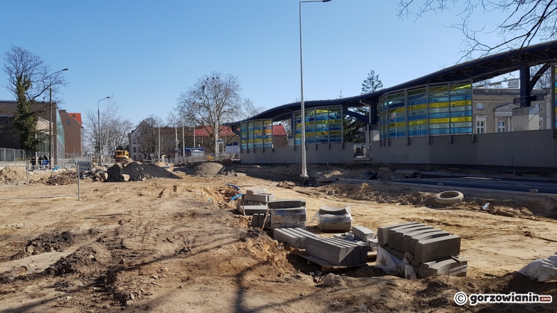 9/15 Budowa nowego odcinka ul. Spichrzowej - marzec 2022