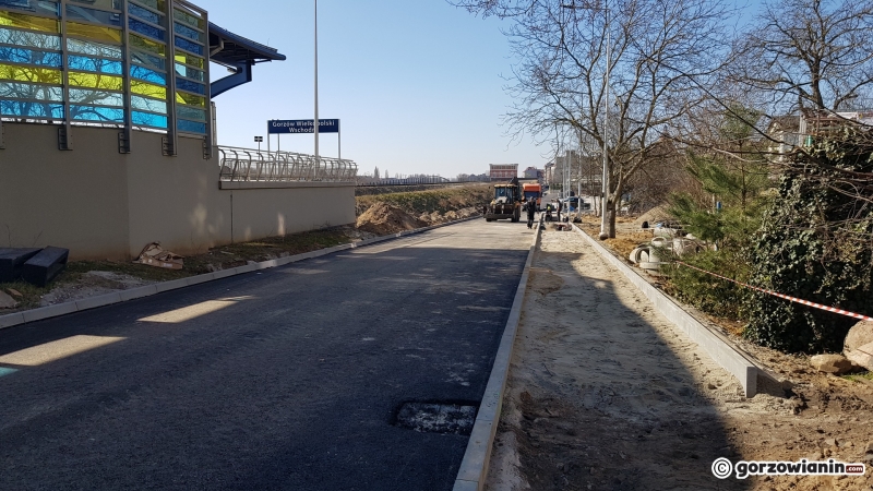 11/15 Budowa nowego odcinka ul. Spichrzowej - marzec 2022