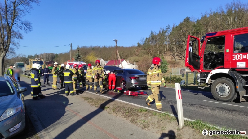 4/4 Wypadek w Bogdańcu. Zderzenie mercedesa i fiata