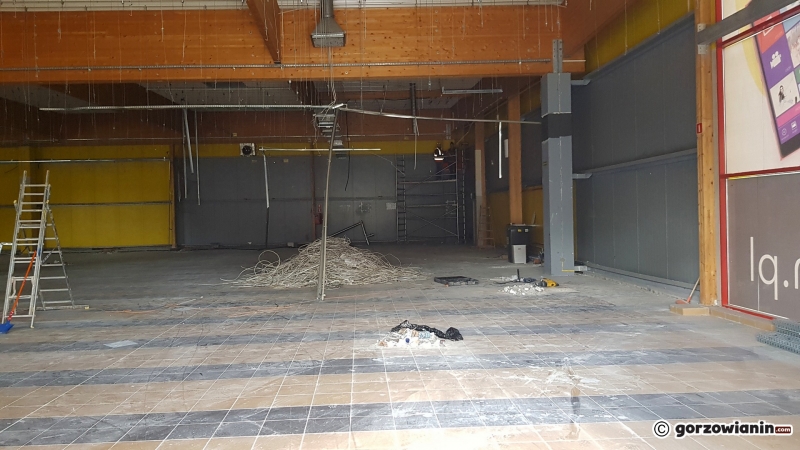 3/5 Przebudowa pawilonu przy Piłsudskiego na sklep Aldi