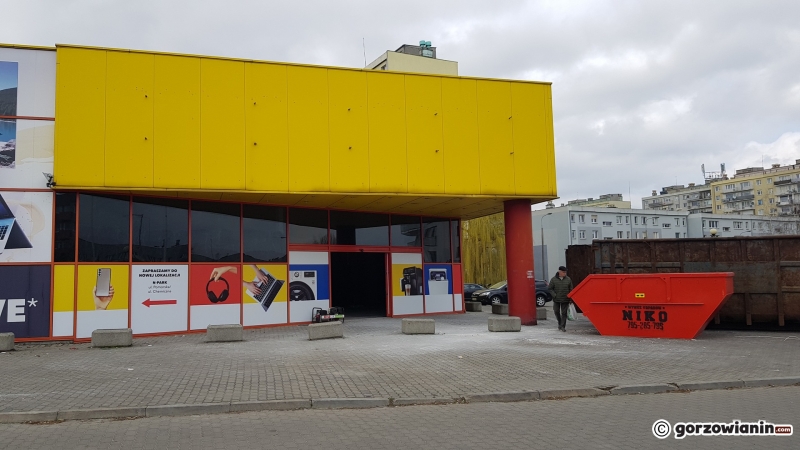 5/5 Przebudowa pawilonu przy Piłsudskiego na sklep Aldi