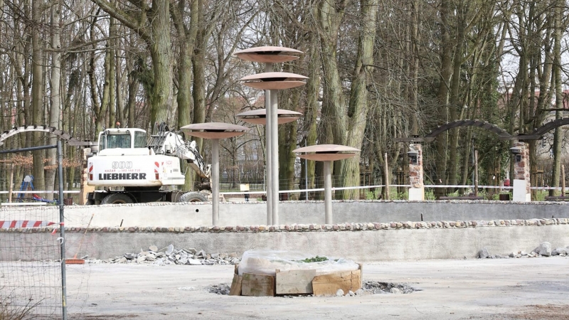 4/5 Remont fontanny w parku Kopernika