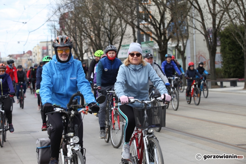 10/28 Wiosenna masa rowerowa - kwiecień 2022
