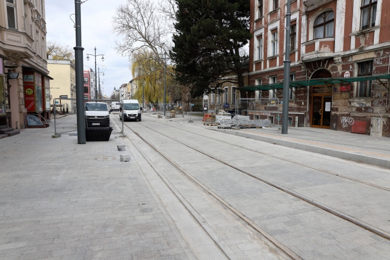 16/34 Postęp prac na Chrobrego i Mieszka I - kwiecień 2022