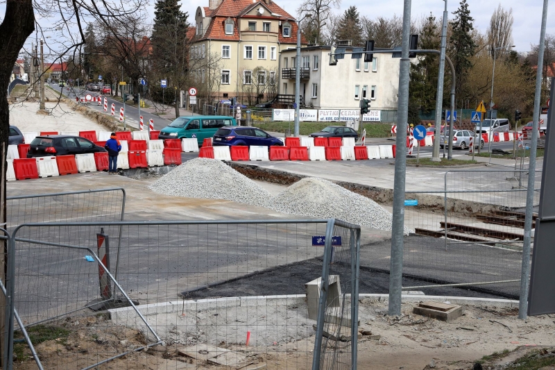 31/34 Postęp prac na Chrobrego i Mieszka I - kwiecień 2022