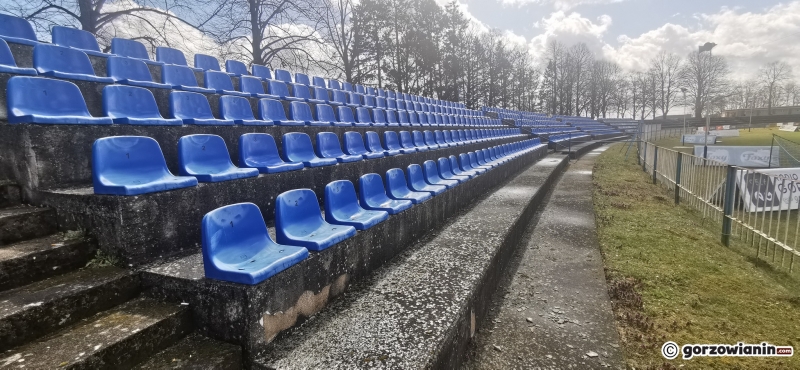 2/15 Stadion piłkarski przy ul. Olimpijskiej