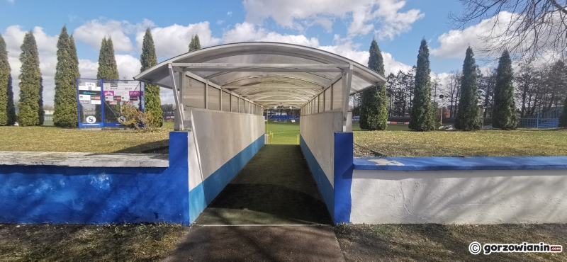 13/15 Stadion piłkarski przy ul. Olimpijskiej