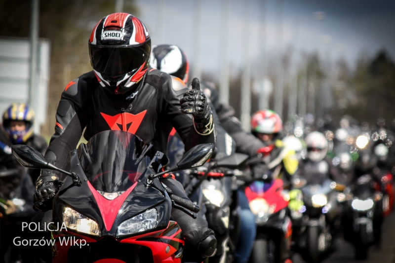 6/7 Motocykliści przejechali przez Gorzów
