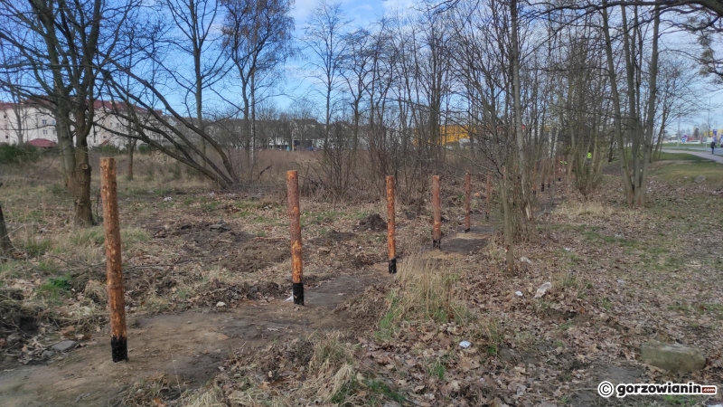 4/5 Deweloper grodzi działkę przy ul. Brukselskiej