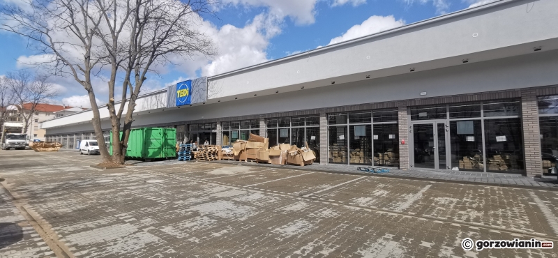 4/5 Park handlowy Londyńska czeka na otwarcie