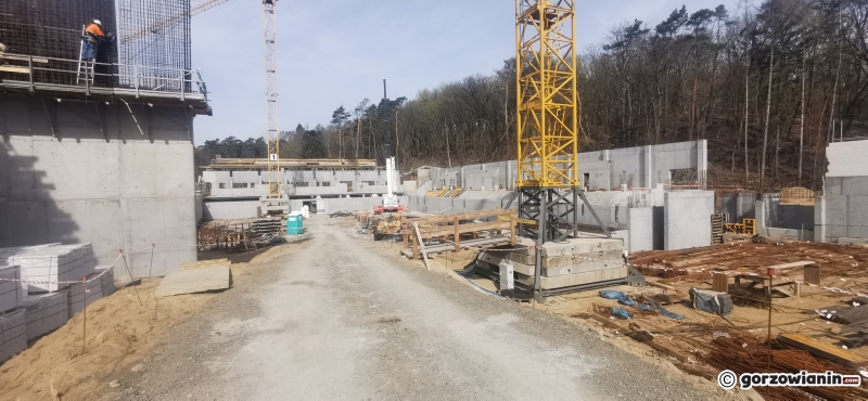 3/22 Budowa hali widowiskowo-sportowej przy Słowiance