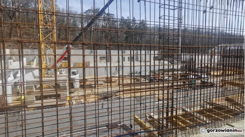 12/22 Budowa hali widowiskowo-sportowej przy Słowiance