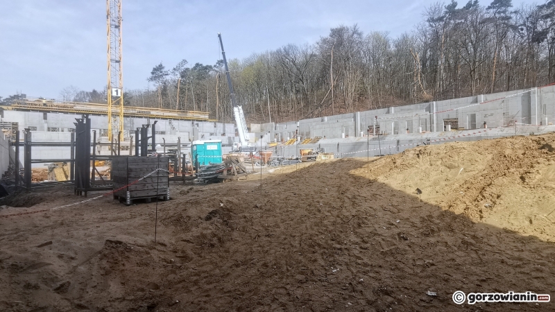17/22 Budowa hali widowiskowo-sportowej przy Słowiance
