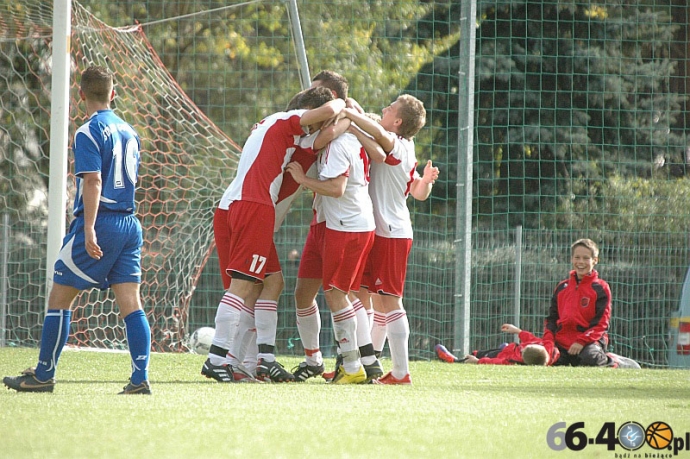 11/28 Piast Karnin - Stilon Gorzów 1:0 (1:0)