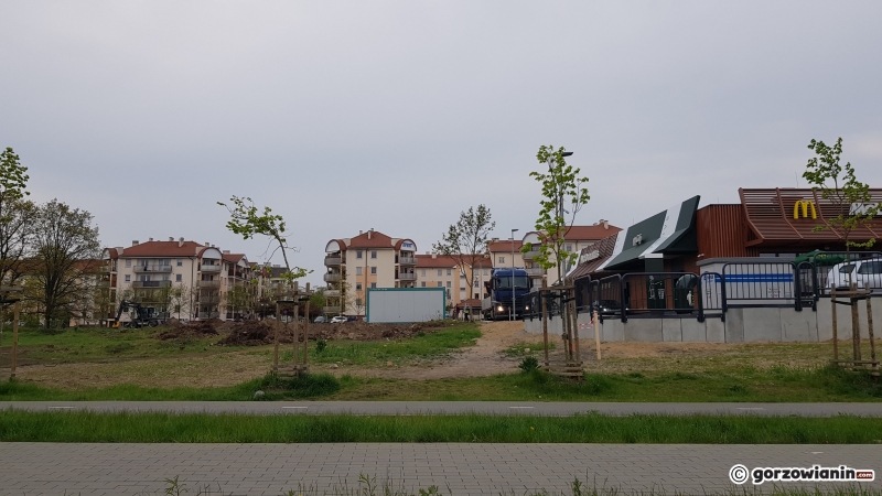 7/7 Ruszyła budowa Netto przy ul. Myśliborskiej