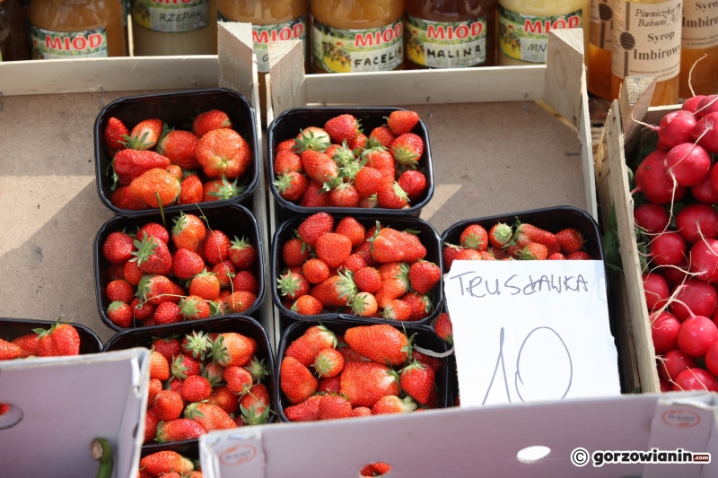 3/10 Ceny truskawek w Gorzowie szokują