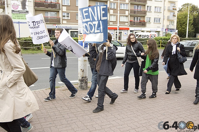 7/12 STOP 18 - przeciwko sprzedaży papierosów nieletnim