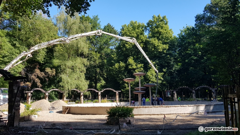 3/8 Remont fontanny w parku Kopernika 