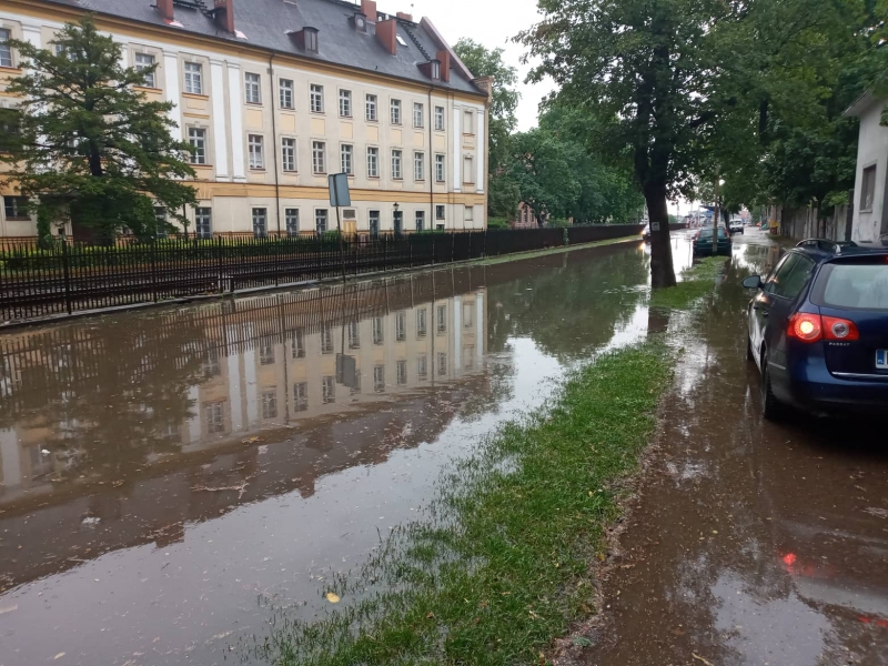 16/20 Burza przeszła przez Gorzów. Jak zwykle zalało wiele ulic