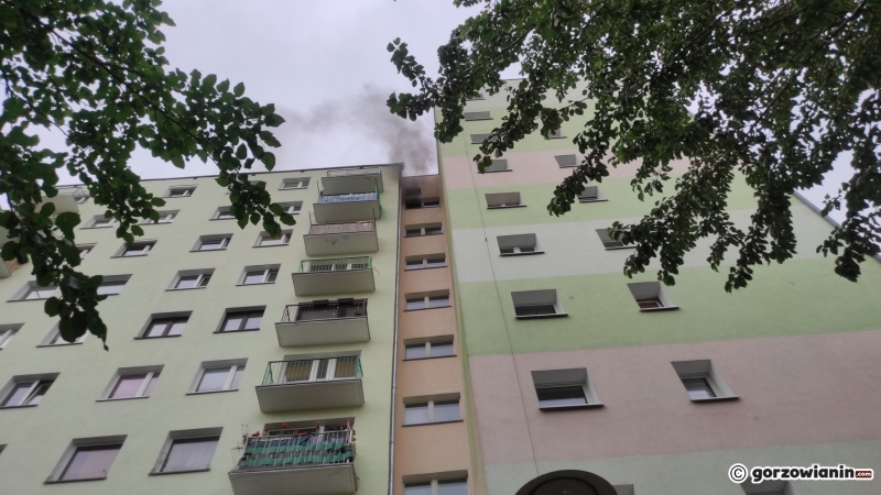 3/4 Pożar w bloku przy Al. Konstytucji 3 Maja