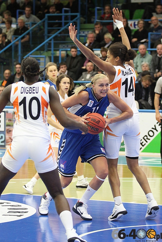 15/44 Bourges Basket - KSSSE AZS PWSZ Gorzów 57:50