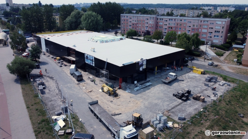 3/6 Przebudowa pawilonu przy Piłsudskiego na sklep Aldi