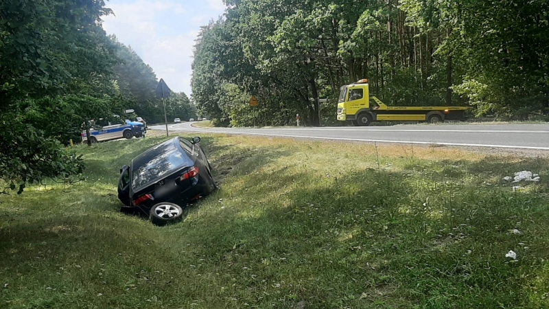 2/6 Zderzenie toyoty i hondy na DK22