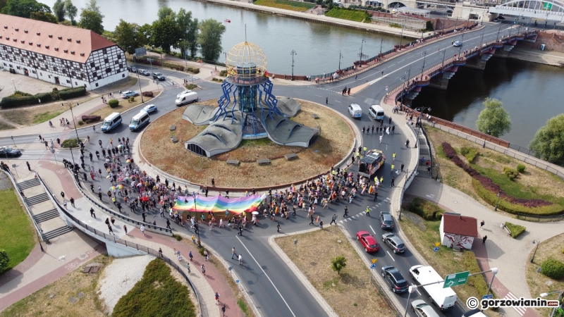 13/19 II Marsz Równości przeszedł przez Gorzów