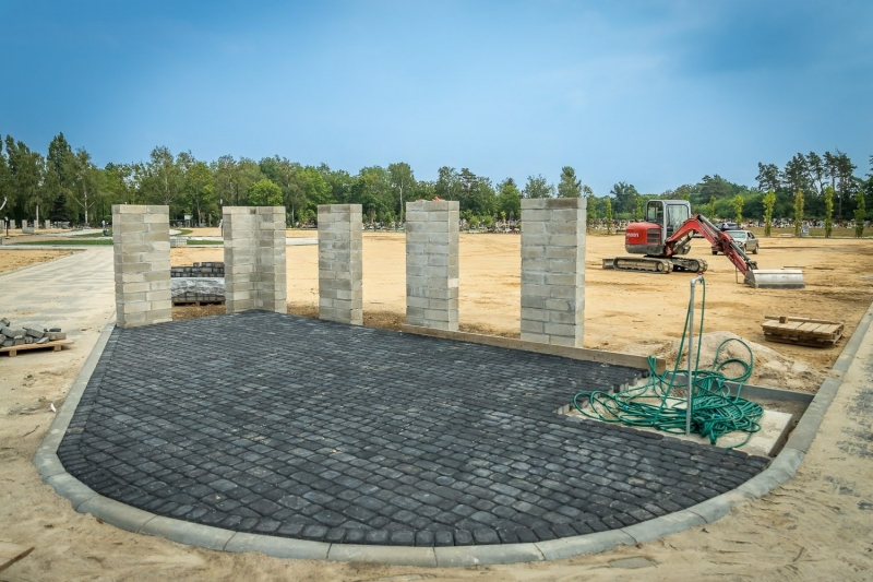 4/6 Trwa rozbudowa cmentarza na Żwirowej