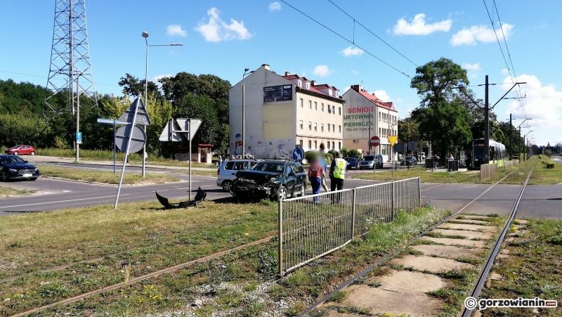 5/5 Zderzenie opla z Helmutem na 11 Listopada