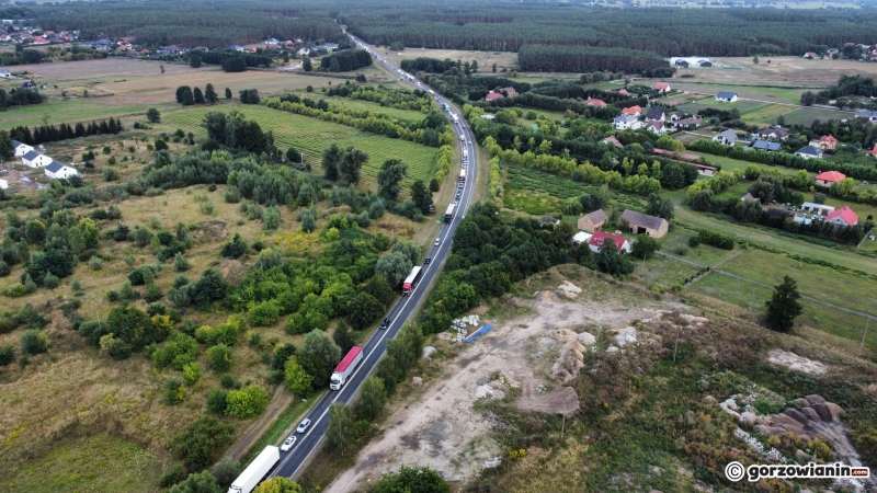 4/6 Korek na DK22 od strony Bolemina