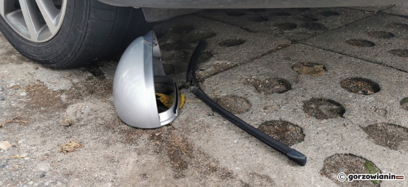 5/7 Zniszczone auta na os. Staszica