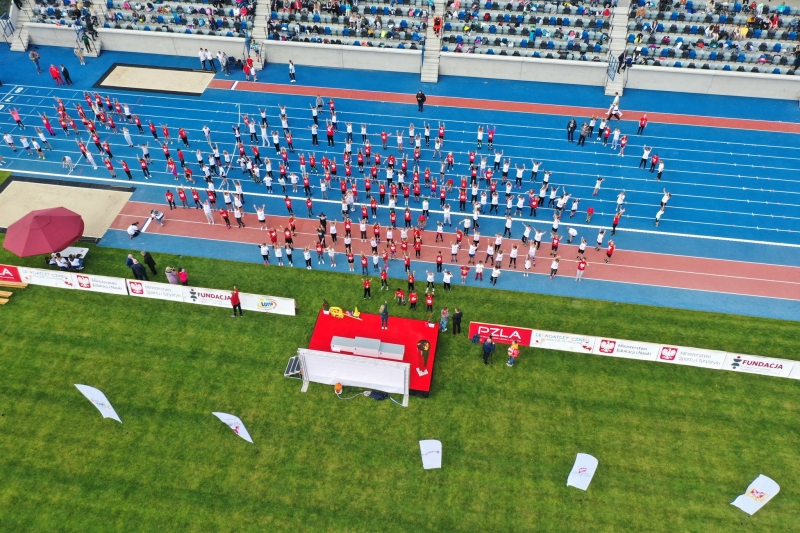 3/14 Pierwsze zawody na stadionie lekkoatletycznym w Gorzowie