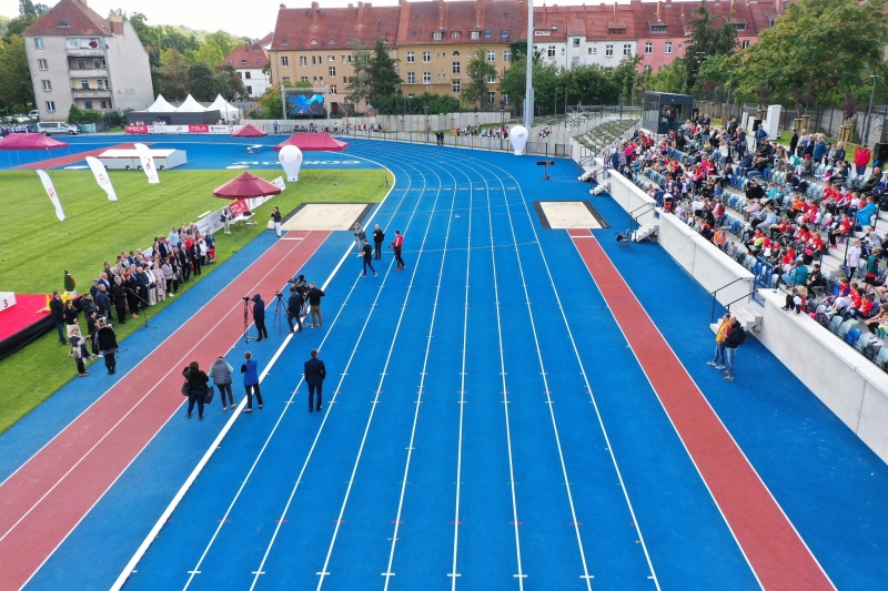 5/14 Pierwsze zawody na stadionie lekkoatletycznym w Gorzowie