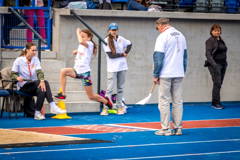 6/14 Pierwsze zawody na stadionie lekkoatletycznym w Gorzowie