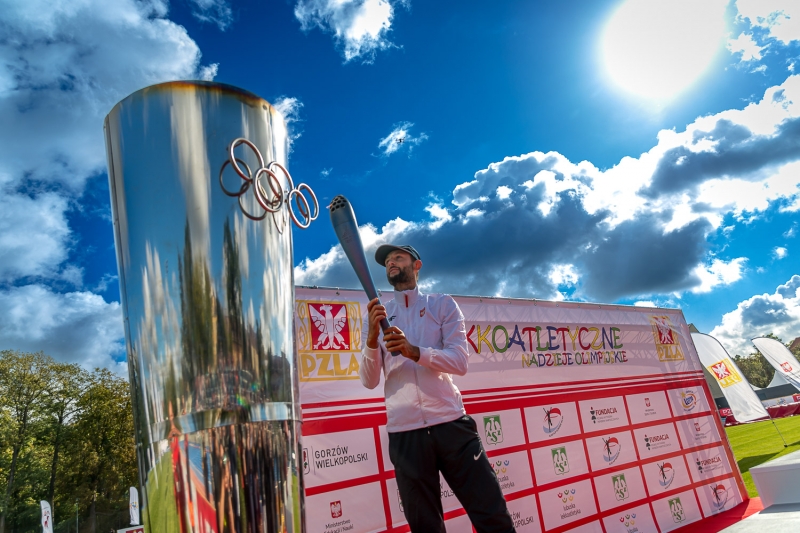 14/14 Pierwsze zawody na stadionie lekkoatletycznym w Gorzowie