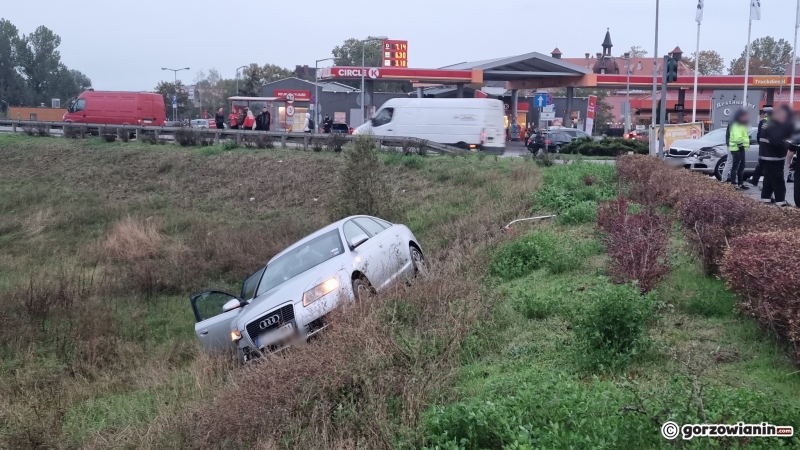 4/5 Zderzenie audi i skody na rondzie Santockim