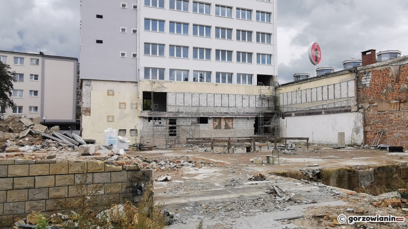 4/5 Przebudowa budynku Przemysłówki