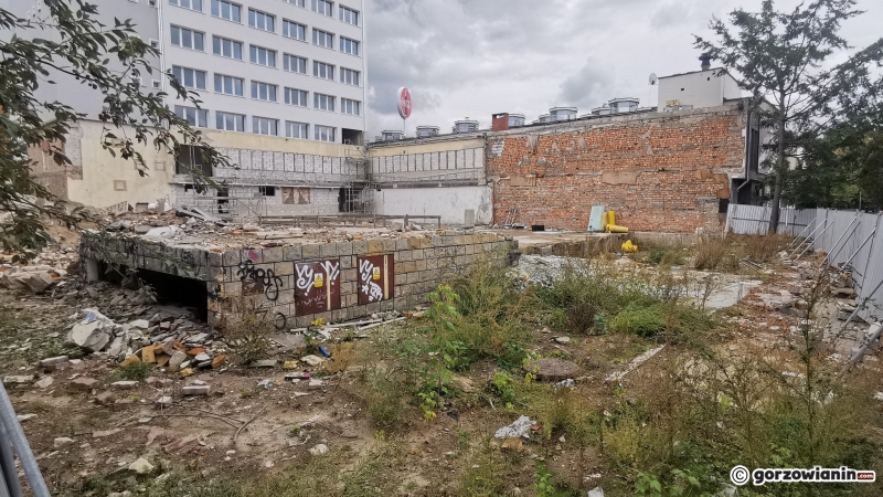 5/5 Przebudowa budynku Przemysłówki